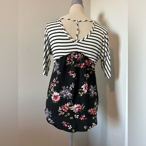 Black and White Striped Women's Top